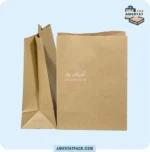 پاکت کرافت خام سوخاری کوچک آمرتات پک از زاویه کناری، نشان‌دهنده استحکام و طراحی بهینه